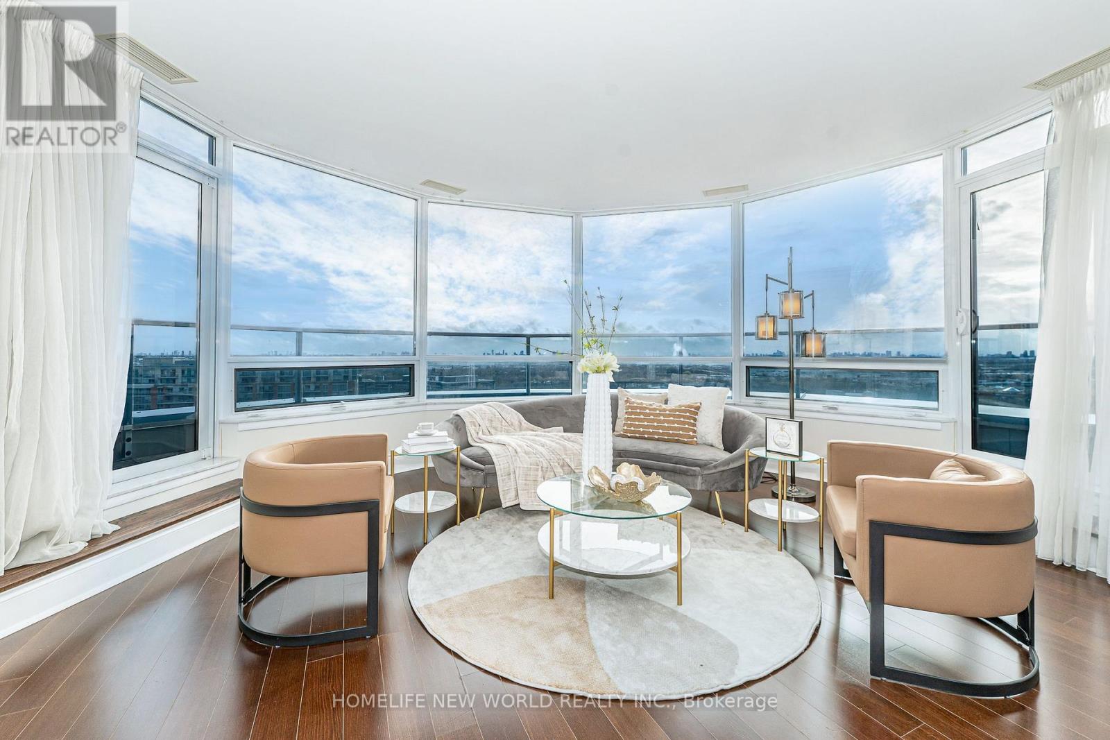 Ph63 - 23 Cox Boulevard, Markham, Ontario L3R 7Z9 - Photo 3 - N12587156