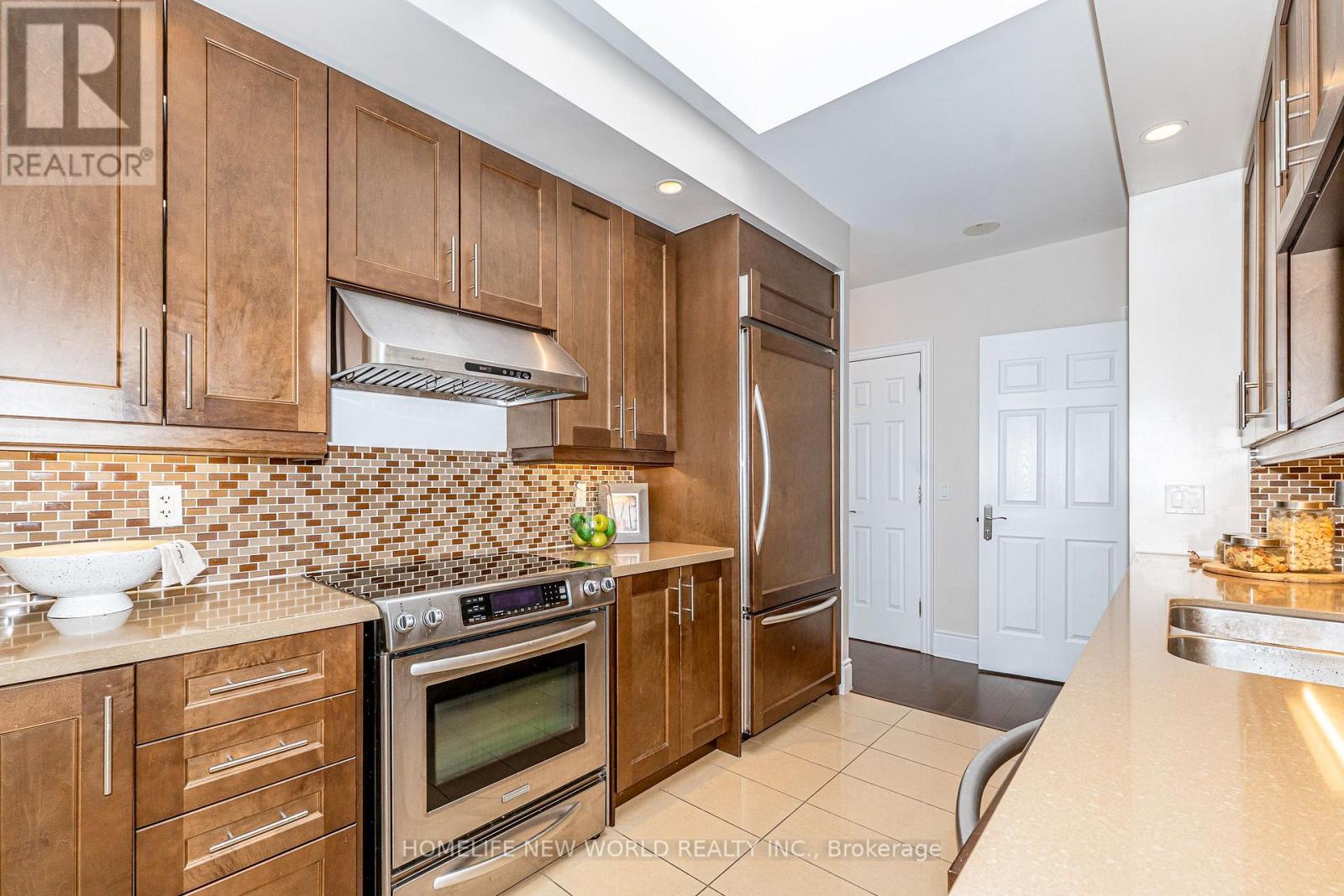 Ph63 - 23 Cox Boulevard, Markham, Ontario L3R 7Z9 - Photo 8 - N12587156