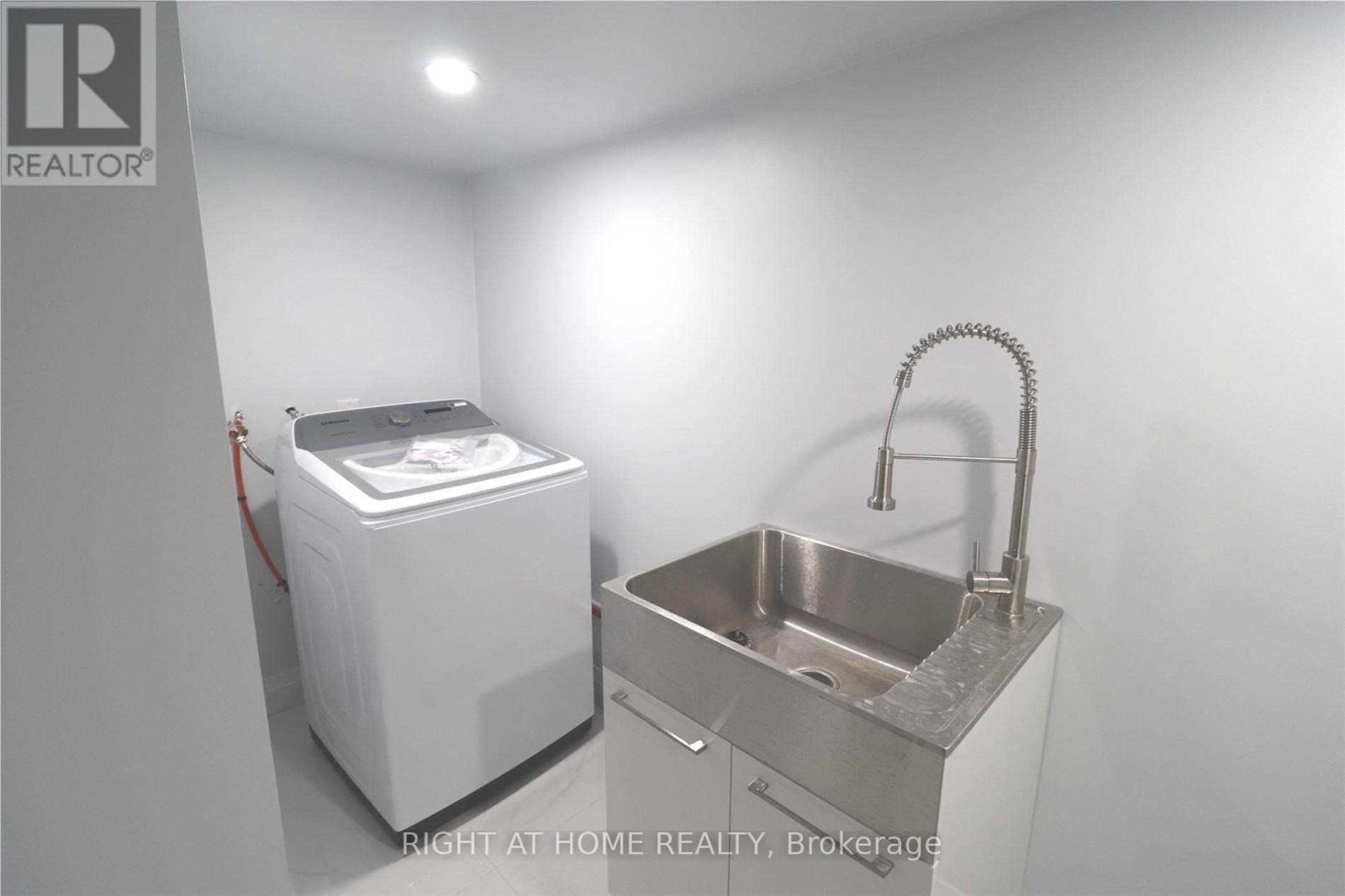 688 Village Parkway, Markham, Ontario  L3R 2Y5 - Photo 19 - N12587160