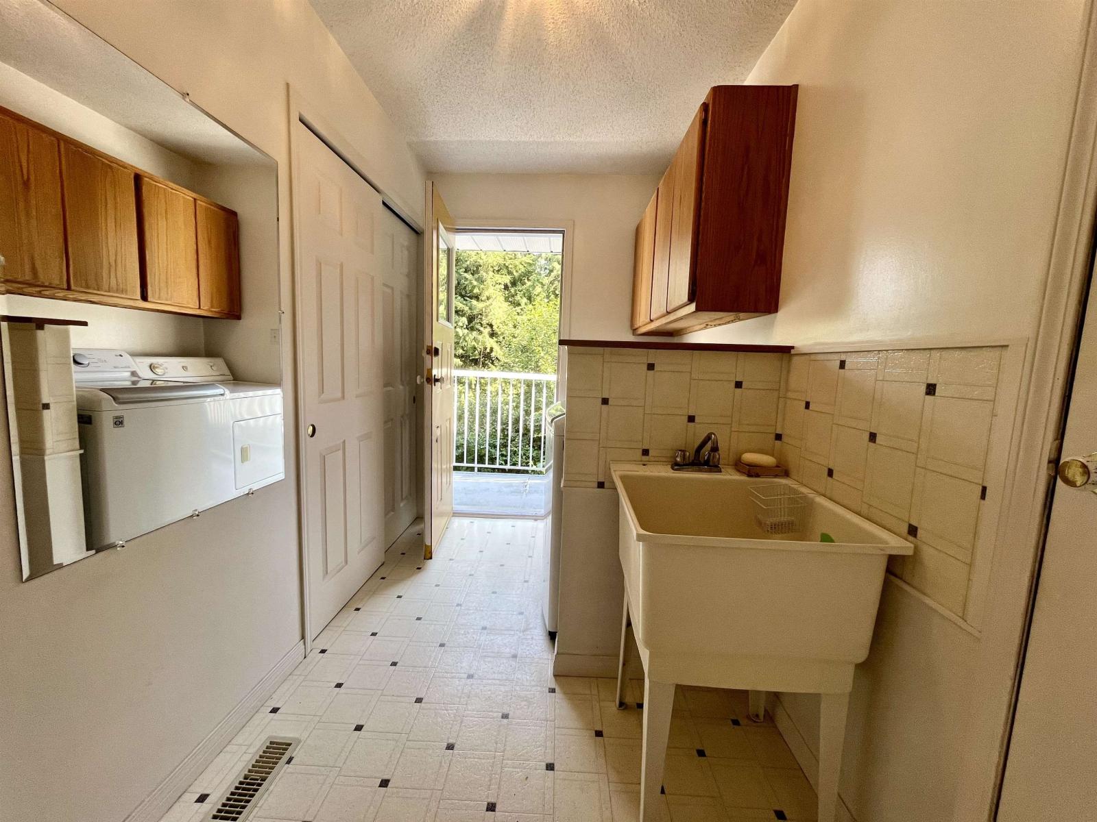 6080 Ross Road, Ryder Lake, Chilliwack, British Columbia  V2R 4S6 - Photo 16 - R3070612