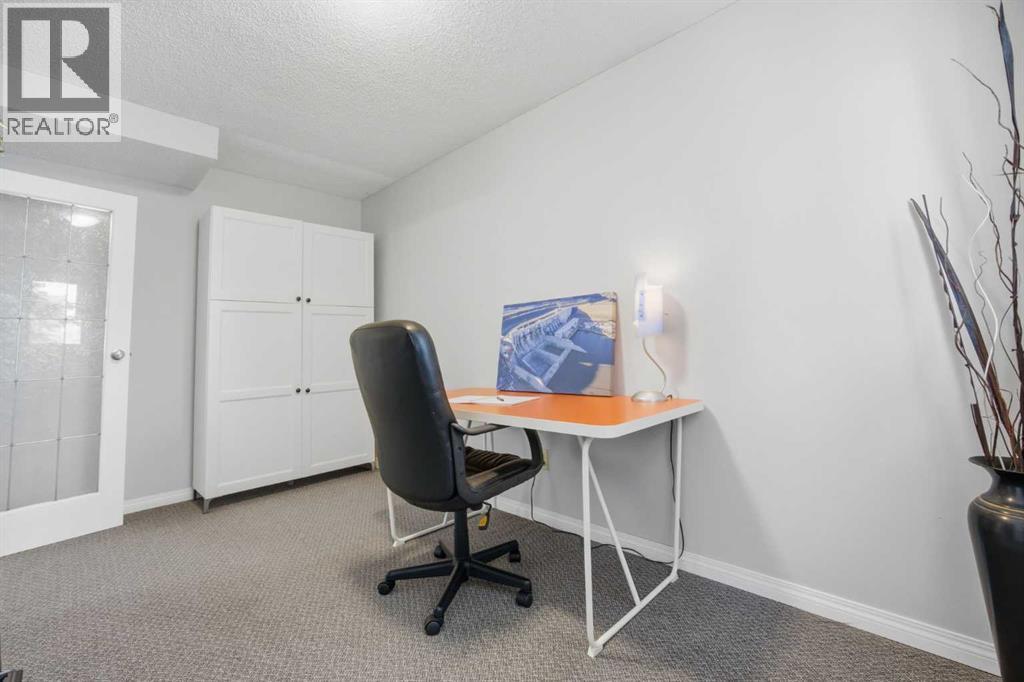 2, 3015 51 Street Sw, Calgary, Alberta  T3E 6N5 - Photo 11 - A2272709