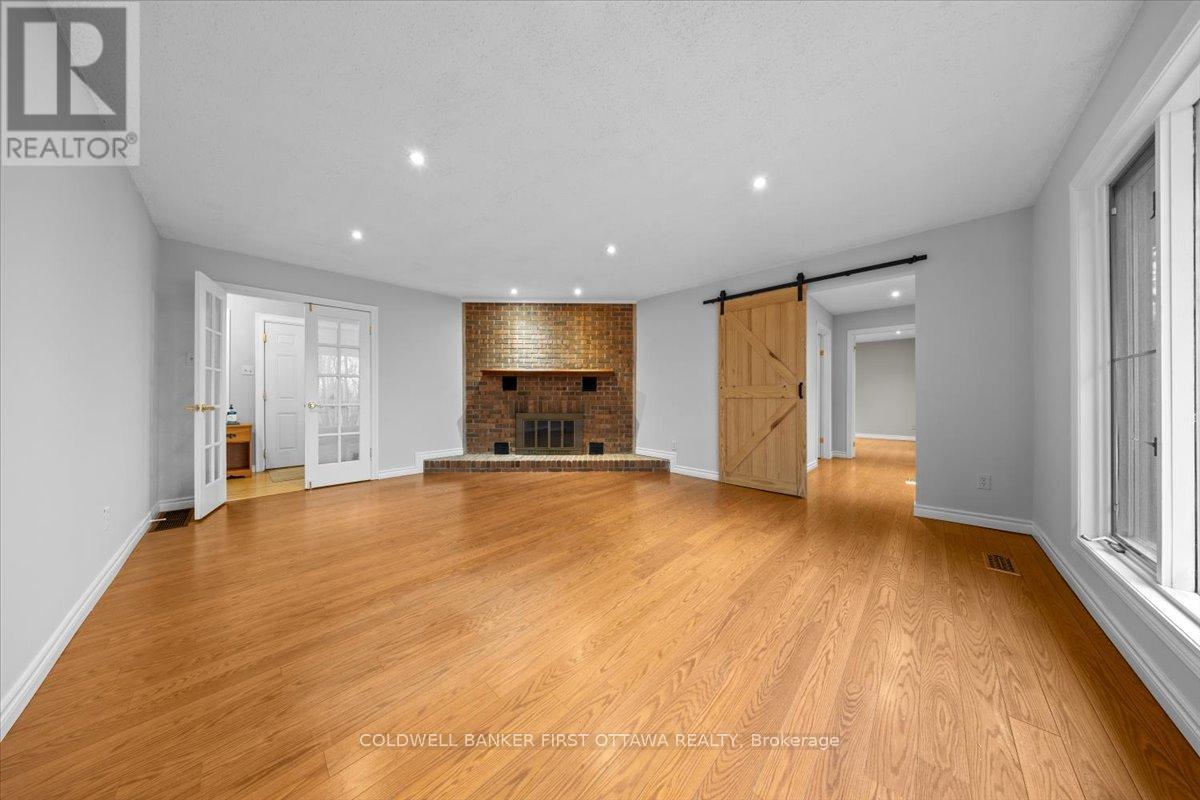 1083 Carp Road, Ottawa, Ontario K2S 1B9 - Photo 12 - X12587198