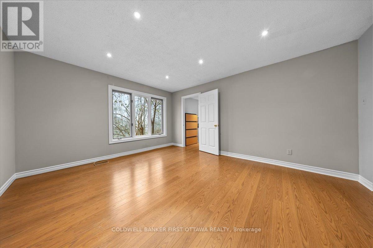 1083 Carp Road, Ottawa, Ontario K2S 1B9 - Photo 18 - X12587198