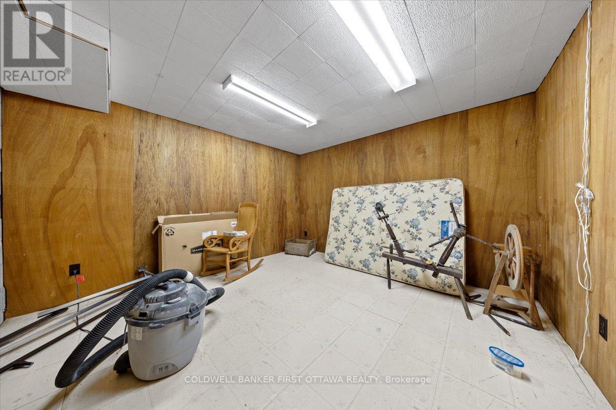 1083 Carp Road, Ottawa, Ontario K2S 1B9 - Photo 24 - X12587198