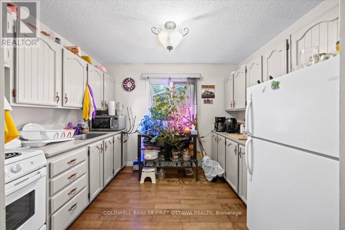 1083 Carp Road, Ottawa, Ontario K2S 1B9 - Photo 34 - X12587198