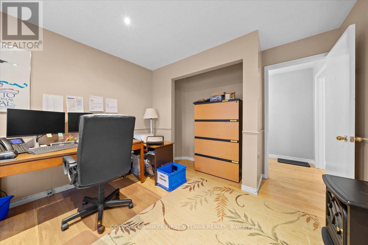 1083 Carp Road, Ottawa, Ontario K2S 1B9 - Photo 7 - X12587198