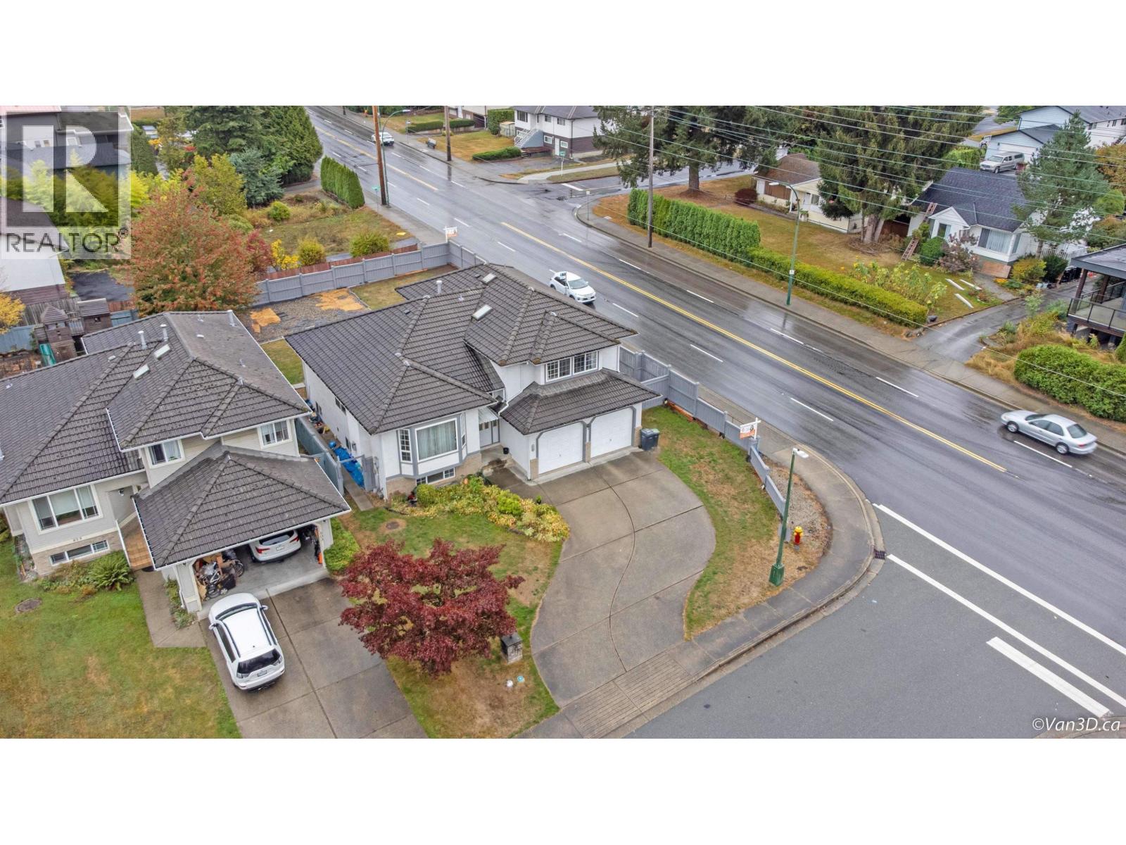 801 Fowler Court, Coquitlam, British Columbia  V3J 7X2 - Photo 9 - R3060219