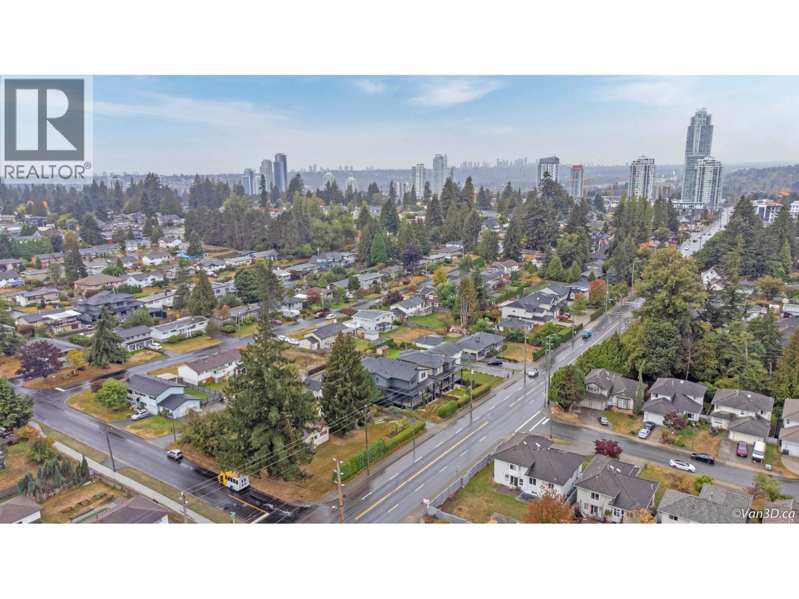 801 Fowler Court, Coquitlam, British Columbia  V3J 7X2 - Photo 6 - R3060219