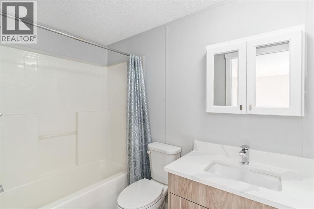 802, 1101 84 Street Ne, Calgary, Alberta  T2A 7X2 - Photo 13 - A2266266