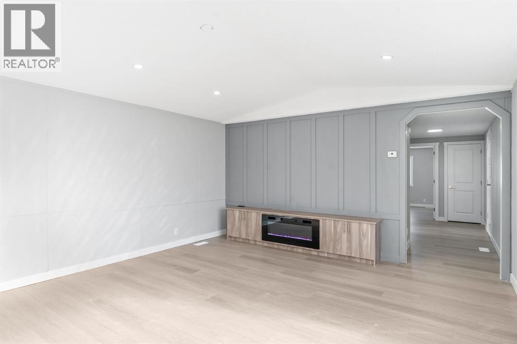 802, 1101 84 Street Ne, Calgary, Alberta  T2A 7X2 - Photo 6 - A2266266