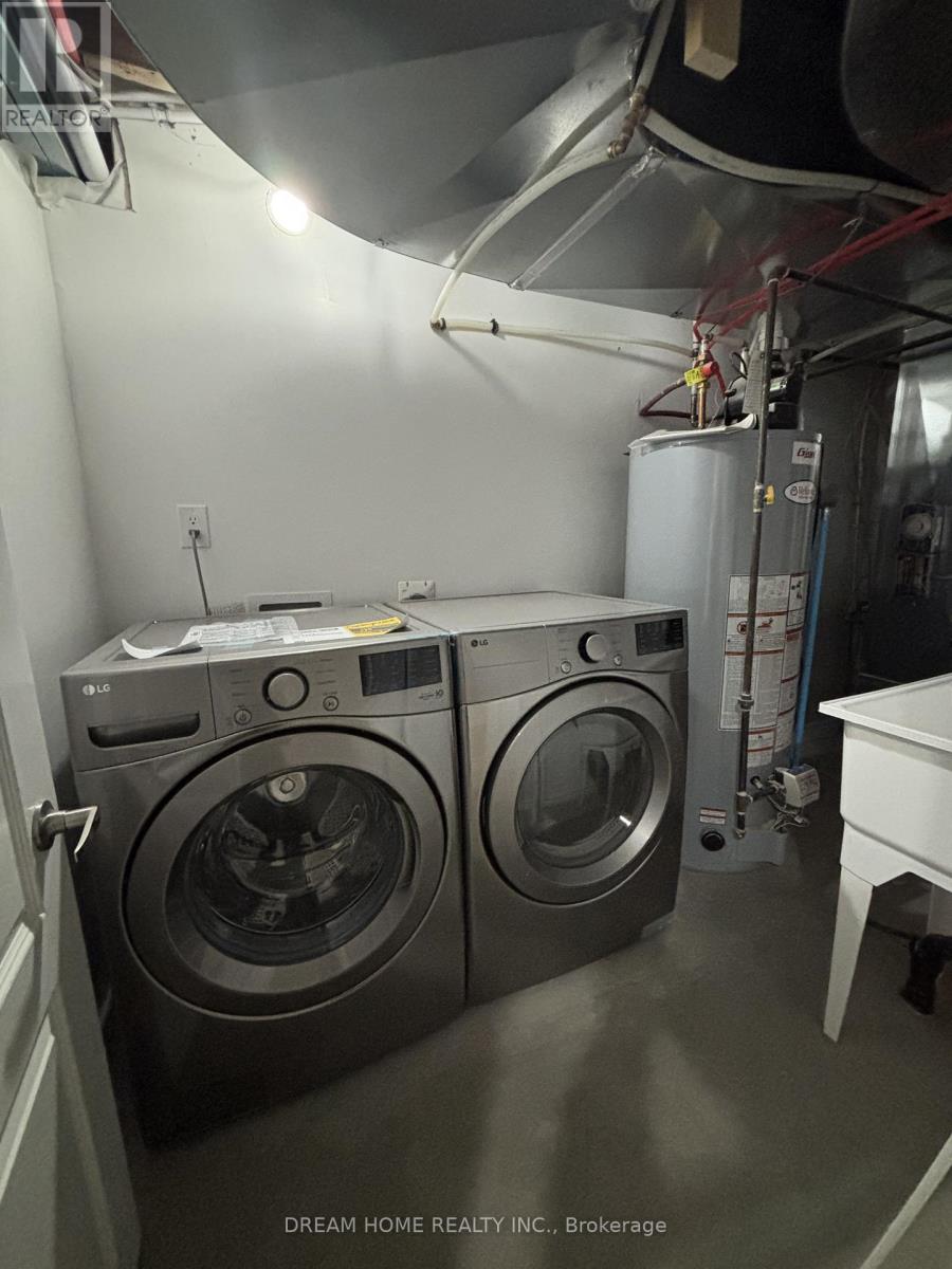 Bsmt - 9 Rusholme Drive E, Toronto, Ontario  M6J 3K1 - Photo 13 - C12587164