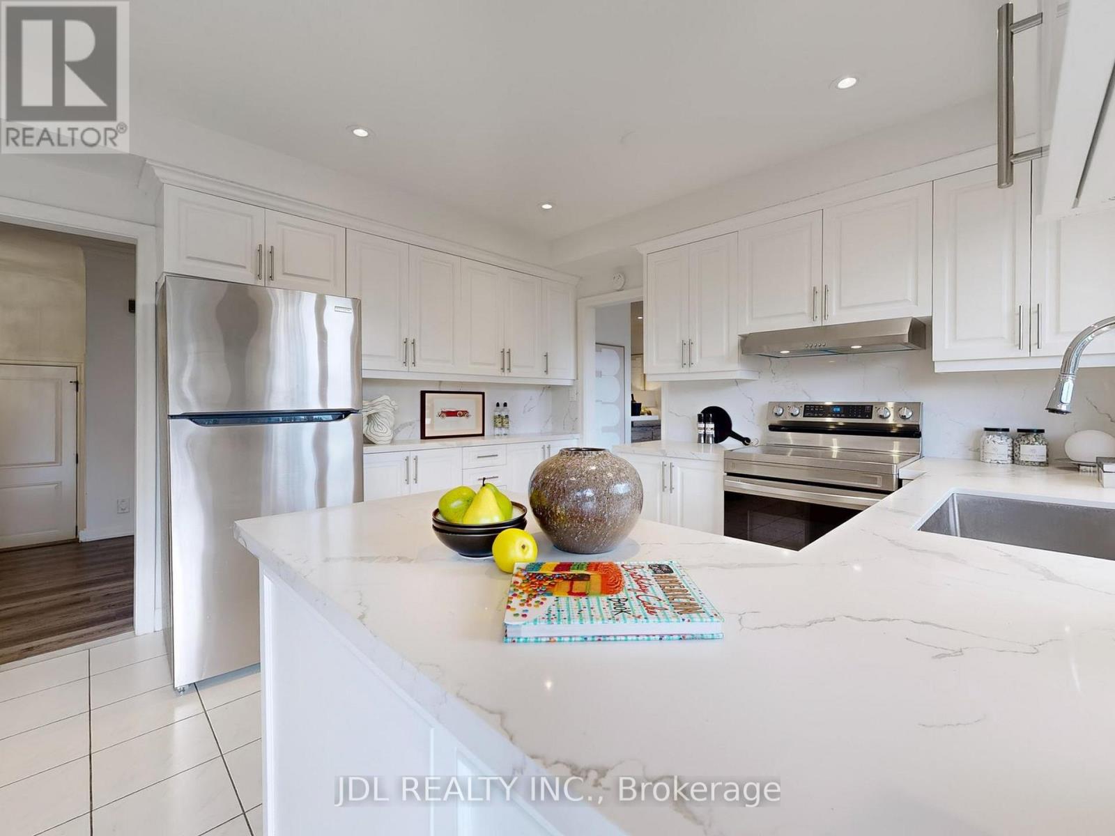 537 Blythwood Road, Toronto, Ontario  M4N 1B4 - Photo 10 - C12587182