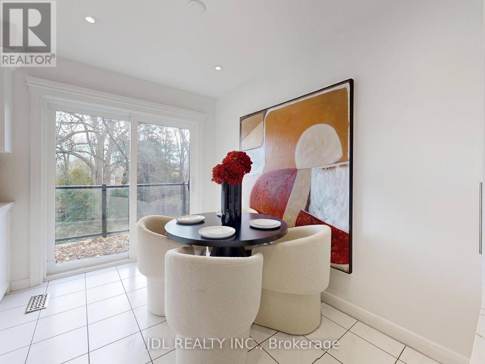 537 Blythwood Road, Toronto, Ontario  M4N 1B4 - Photo 12 - C12587182