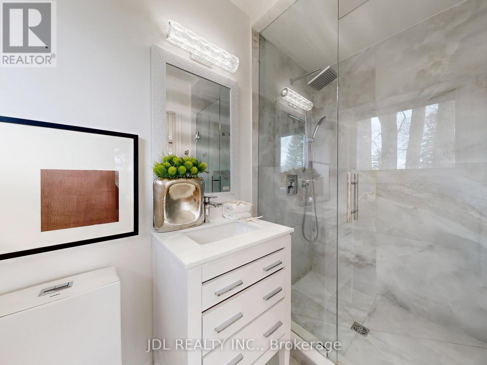 537 Blythwood Road, Toronto, Ontario  M4N 1B4 - Photo 18 - C12587182