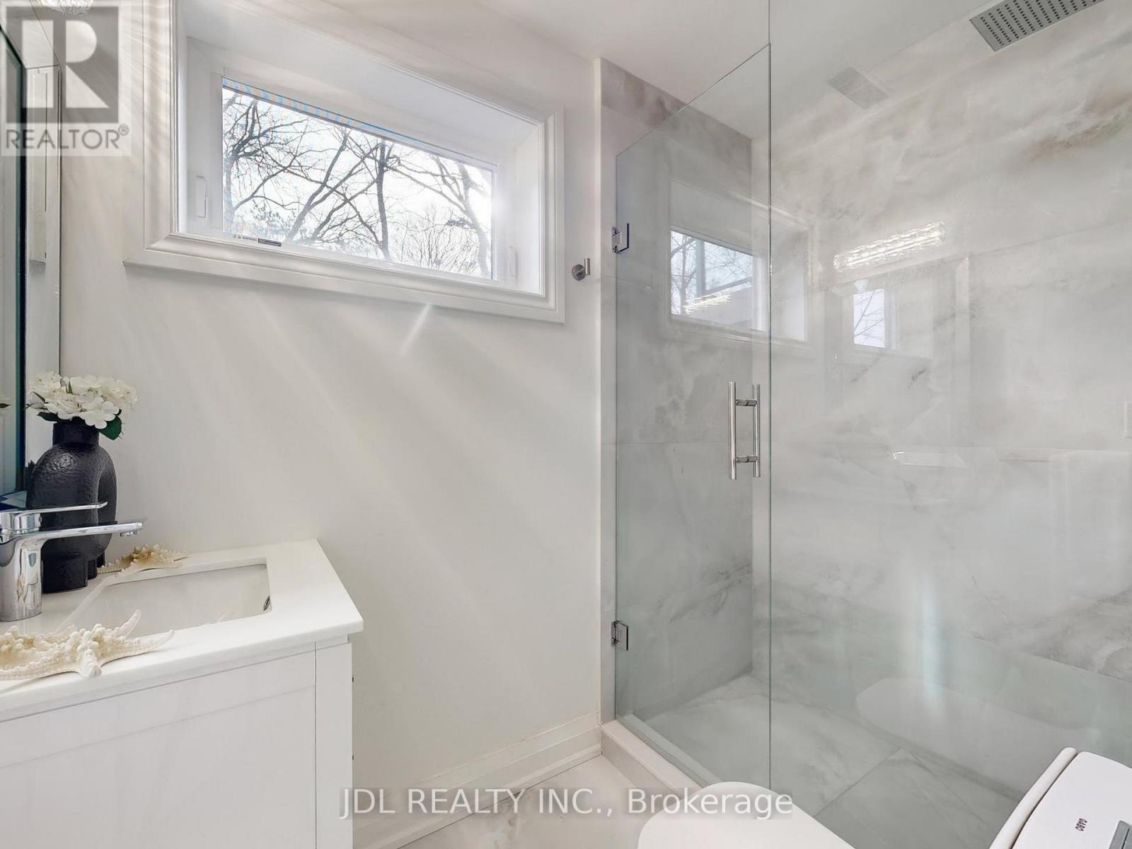 537 Blythwood Road, Toronto, Ontario  M4N 1B4 - Photo 29 - C12587182