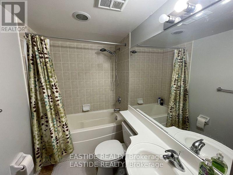 1409 - 763 Bay Street, Toronto, Ontario  M5G 2R3 - Photo 9 - C12587192