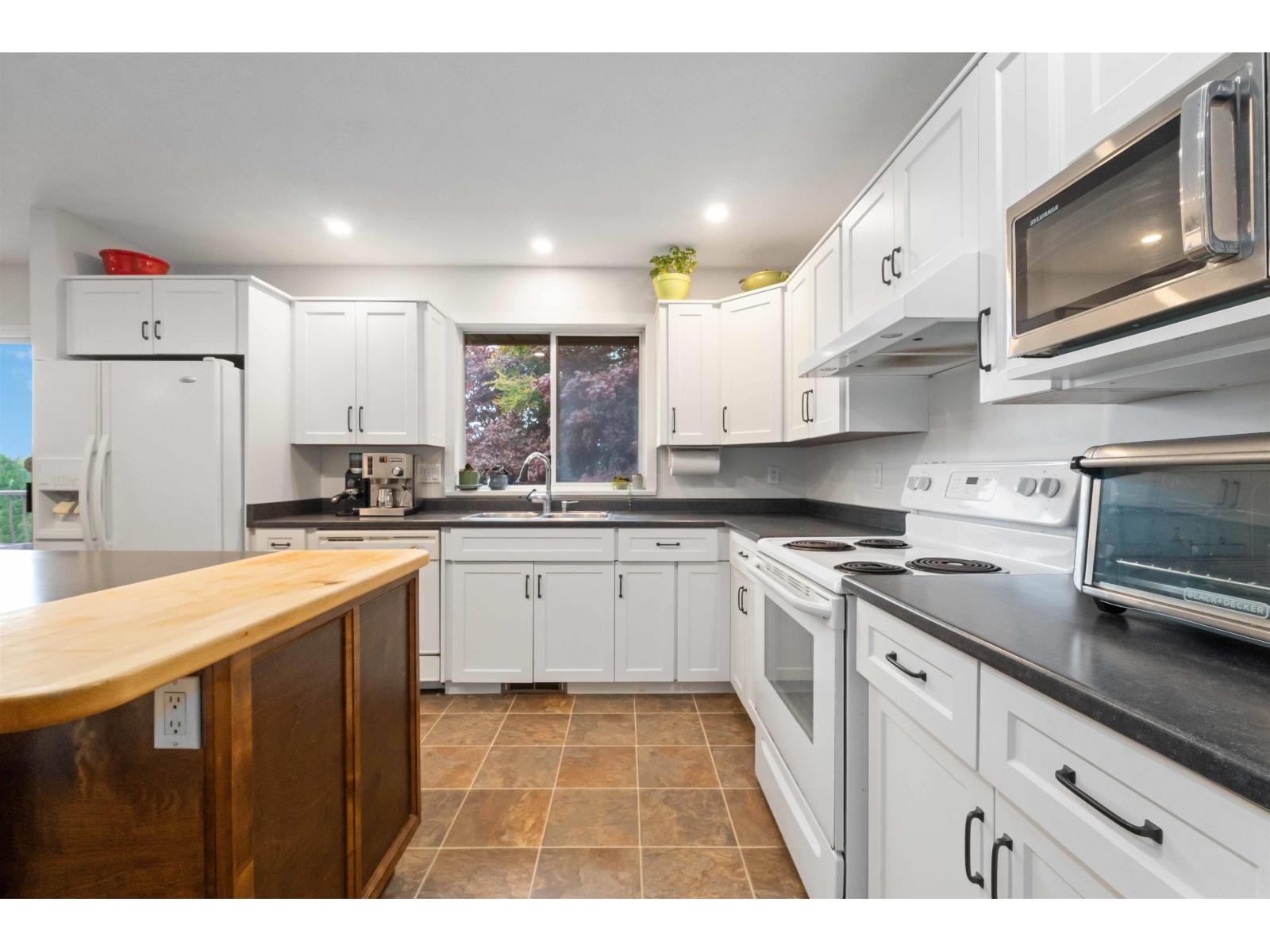 33539 Northview Place, Abbotsford, British Columbia  V2S 6P4 - Photo 12 - R3061714