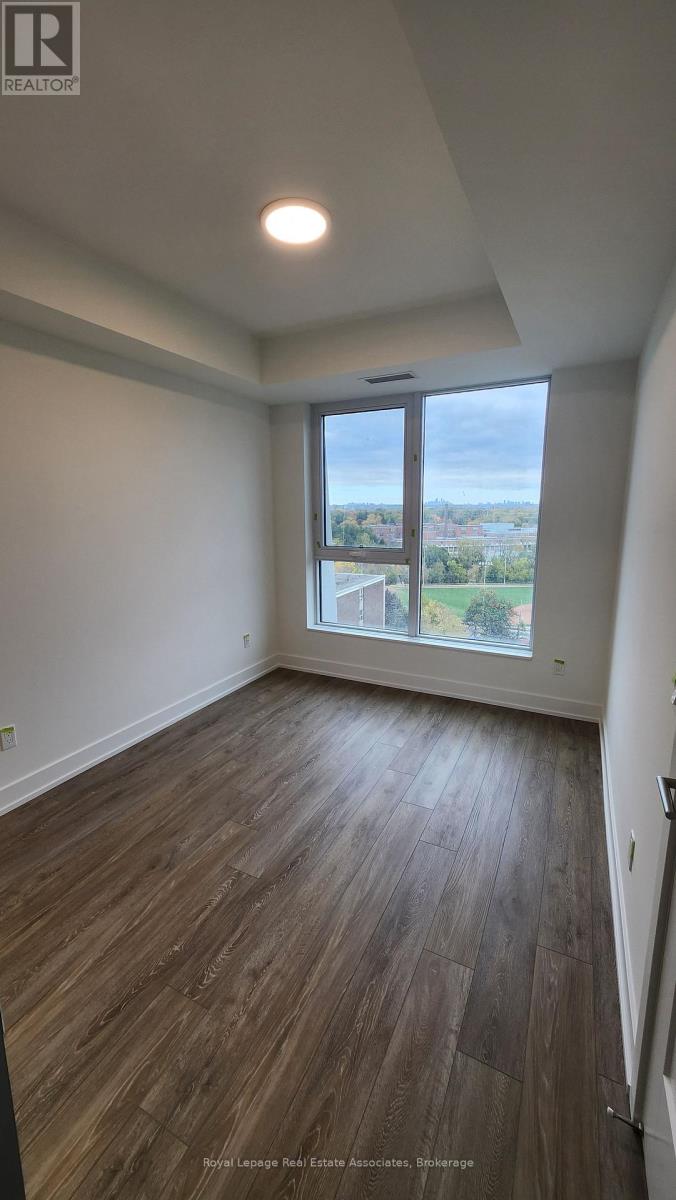 1002 - 60 Central Park Roadway, Toronto, Ontario M9A 3K1 - Photo 4 - W12587174