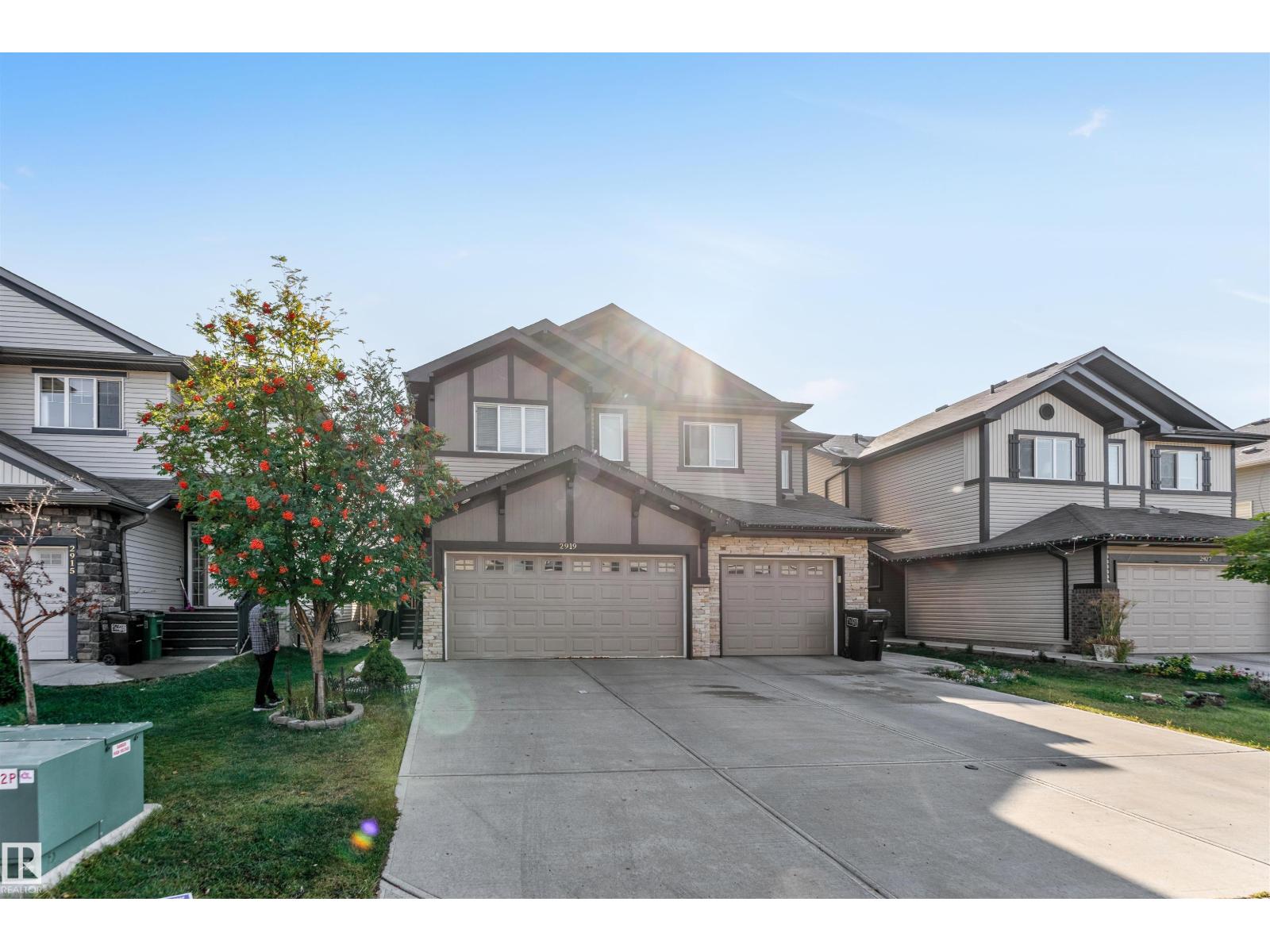 2919 16 Av Nw, Edmonton, Alberta  T6T 0Z6 - Photo 2 - E4467040