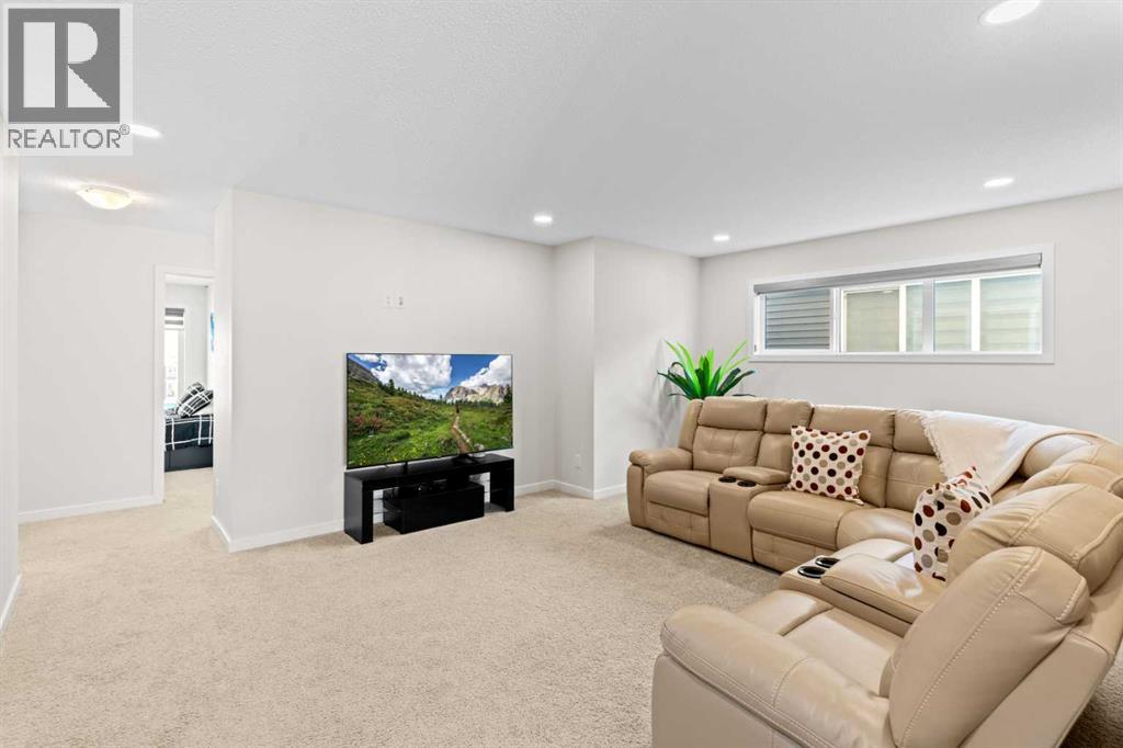 492 Chinook Gate Square Sw, Airdrie, Alberta  T4B 4W1 - Photo 21 - A2272245