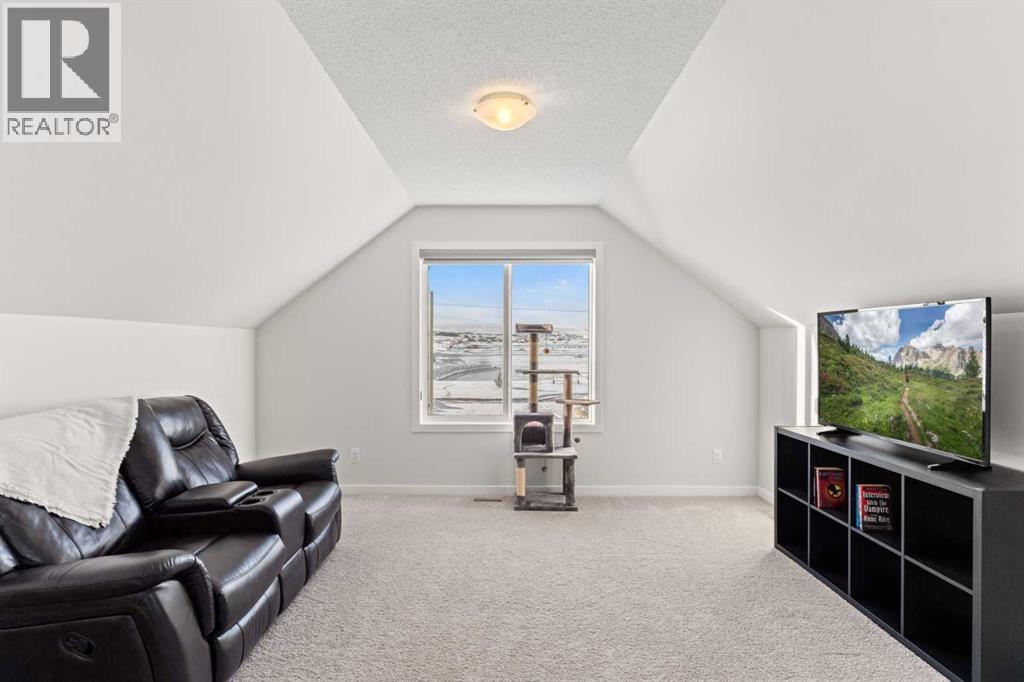 492 Chinook Gate Square Sw, Airdrie, Alberta  T4B 4W1 - Photo 41 - A2272245