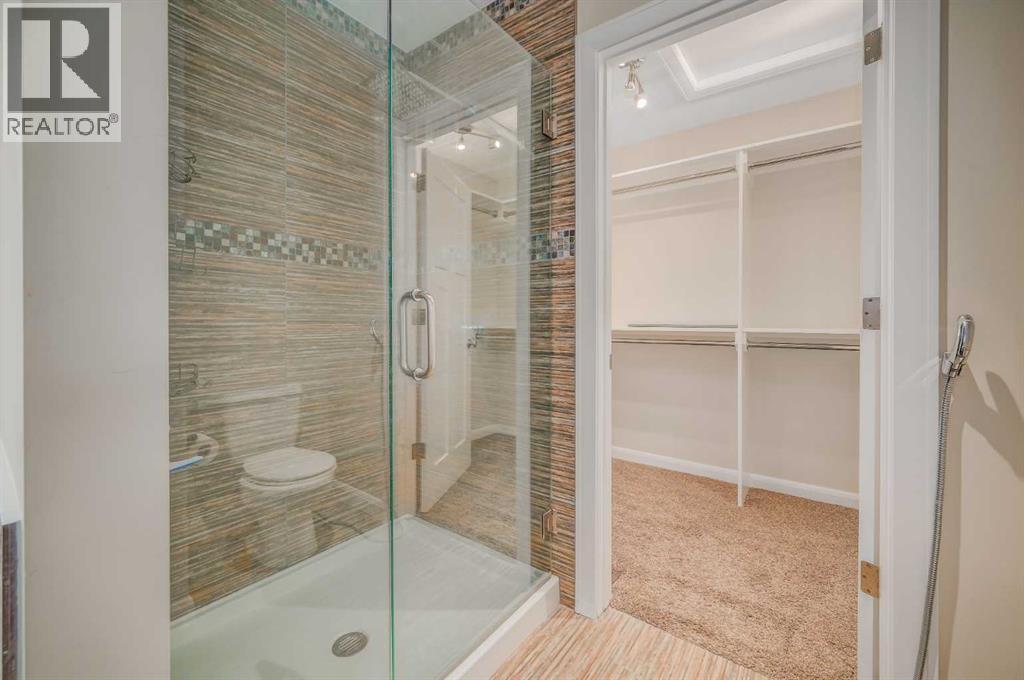 7418 36 Avenue Nw, Calgary, Alberta  T3B 1V3 - Photo 17 - A2261534