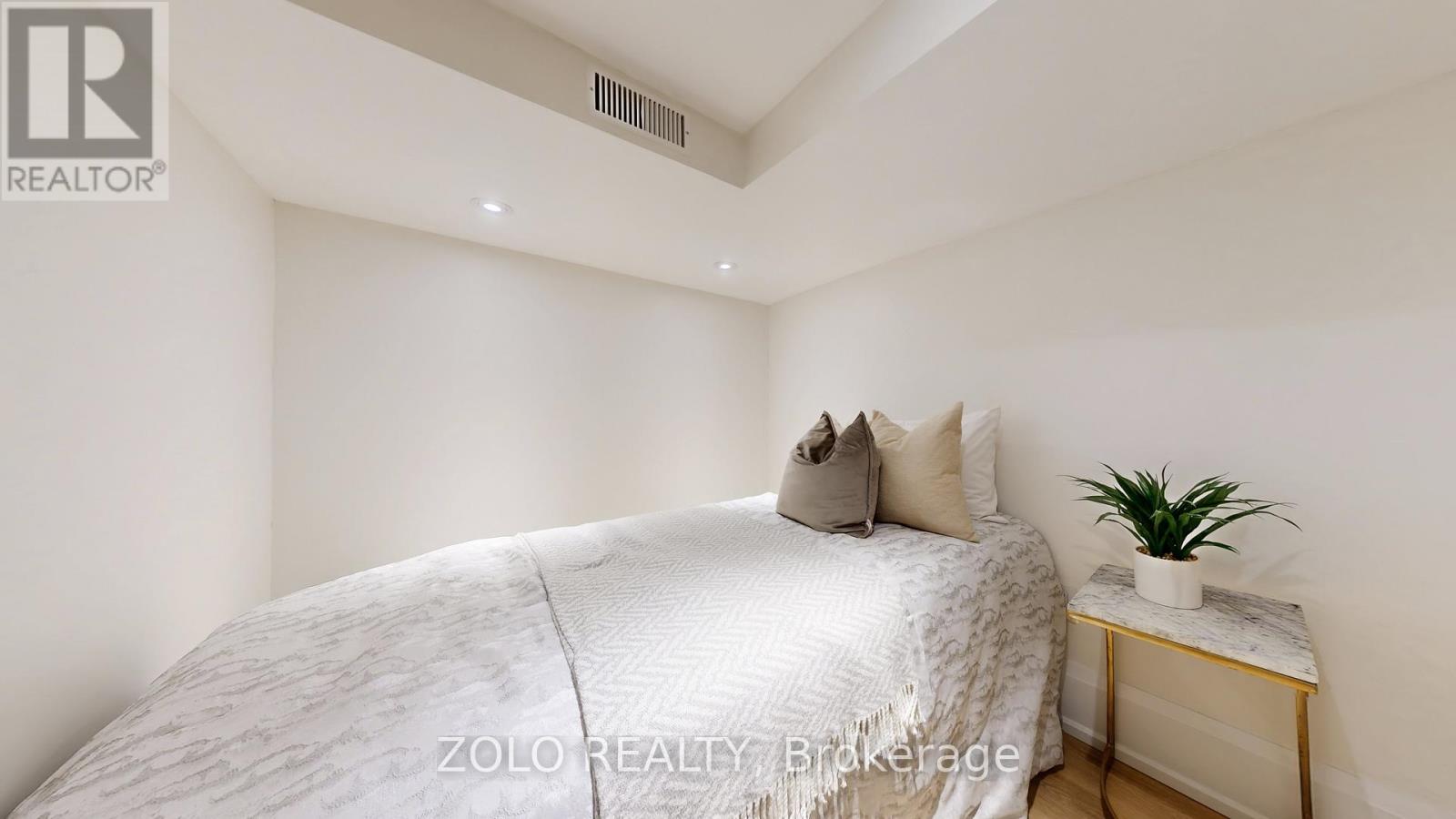 98 Woodmount Avenue, Toronto, Ontario M4C 3Y2 - Photo 40 - E12585884