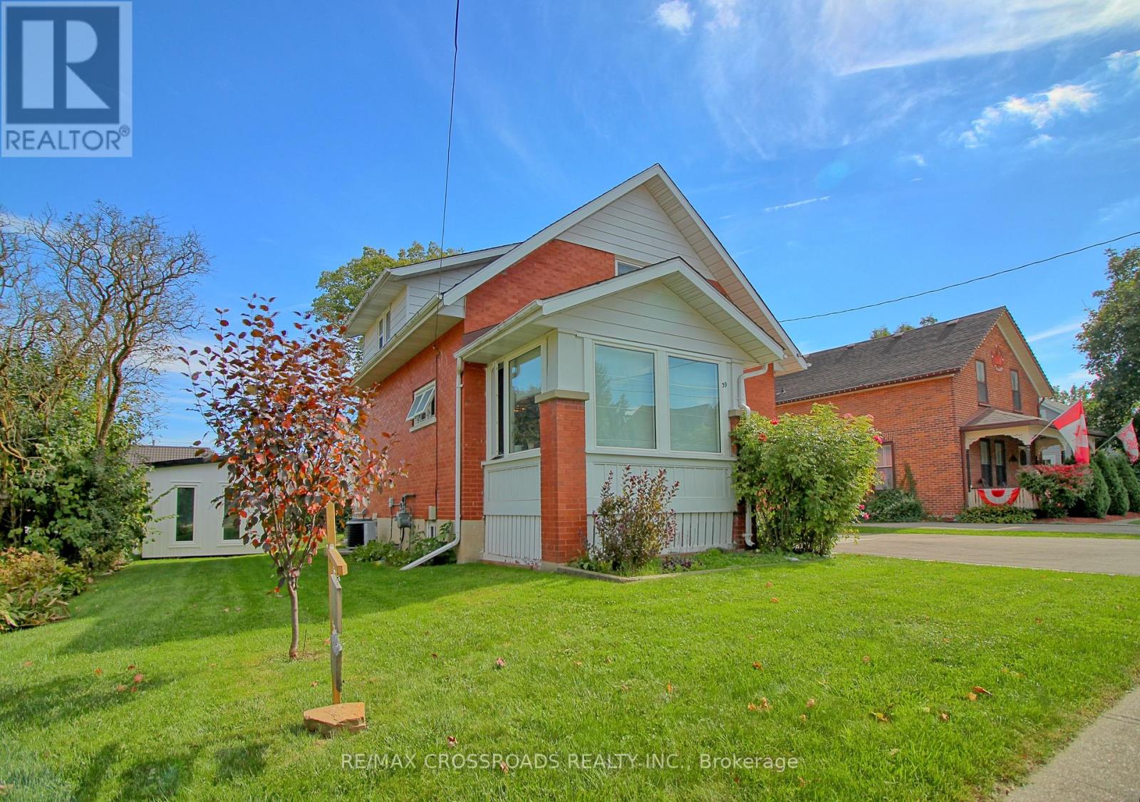 39 Young Street, Woolwich, Ontario  N0B 2N0 - Photo 3 - X12587206