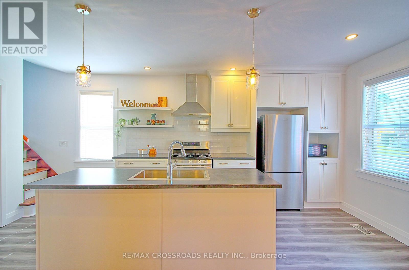 39 Young Street, Woolwich, Ontario  N0B 2N0 - Photo 8 - X12587206