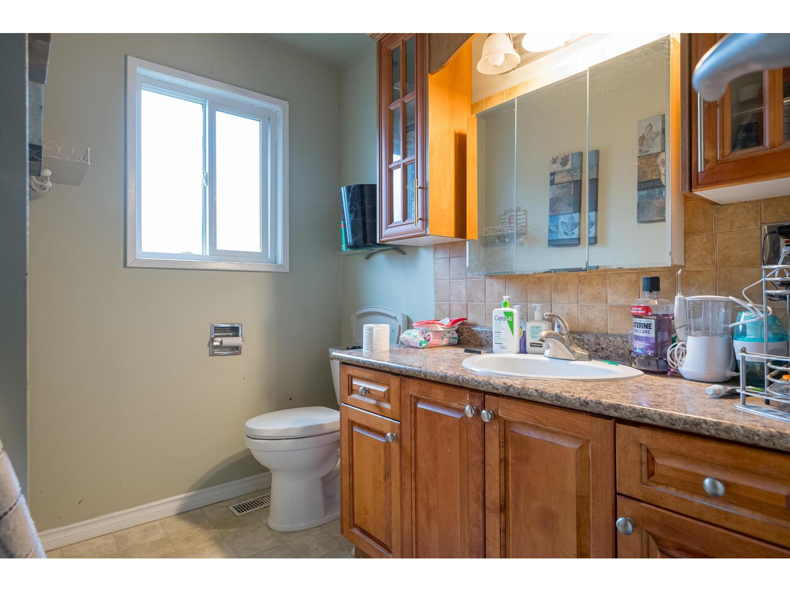 32076 Dormick Avenue, Abbotsford, British Columbia  V2T 1V4 - Photo 19 - R3070671