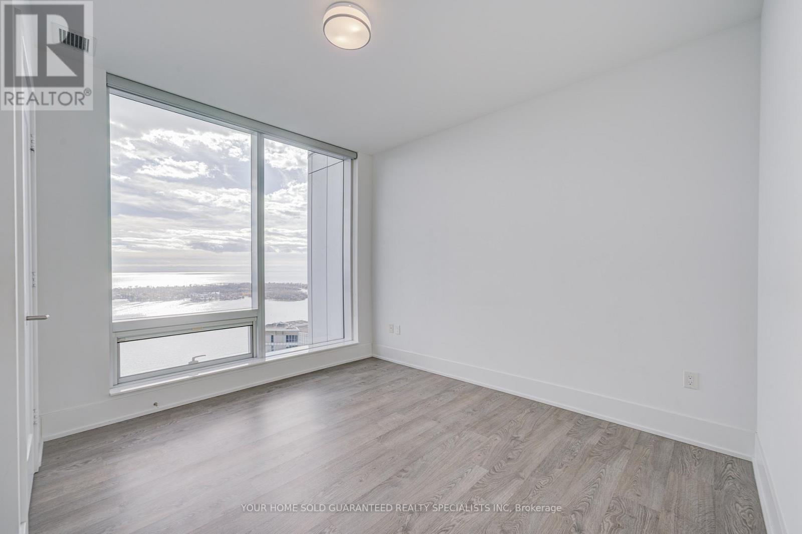 4705 - 10 York Street, Toronto, Ontario  M5J 2Z2 - Photo 13 - C12586726