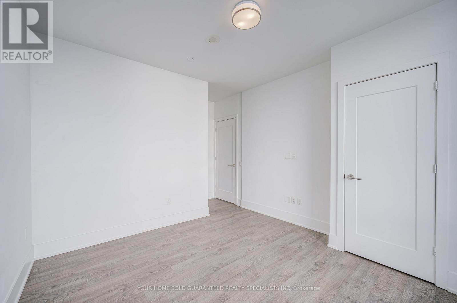 4705 - 10 York Street, Toronto, Ontario  M5J 2Z2 - Photo 17 - C12586726