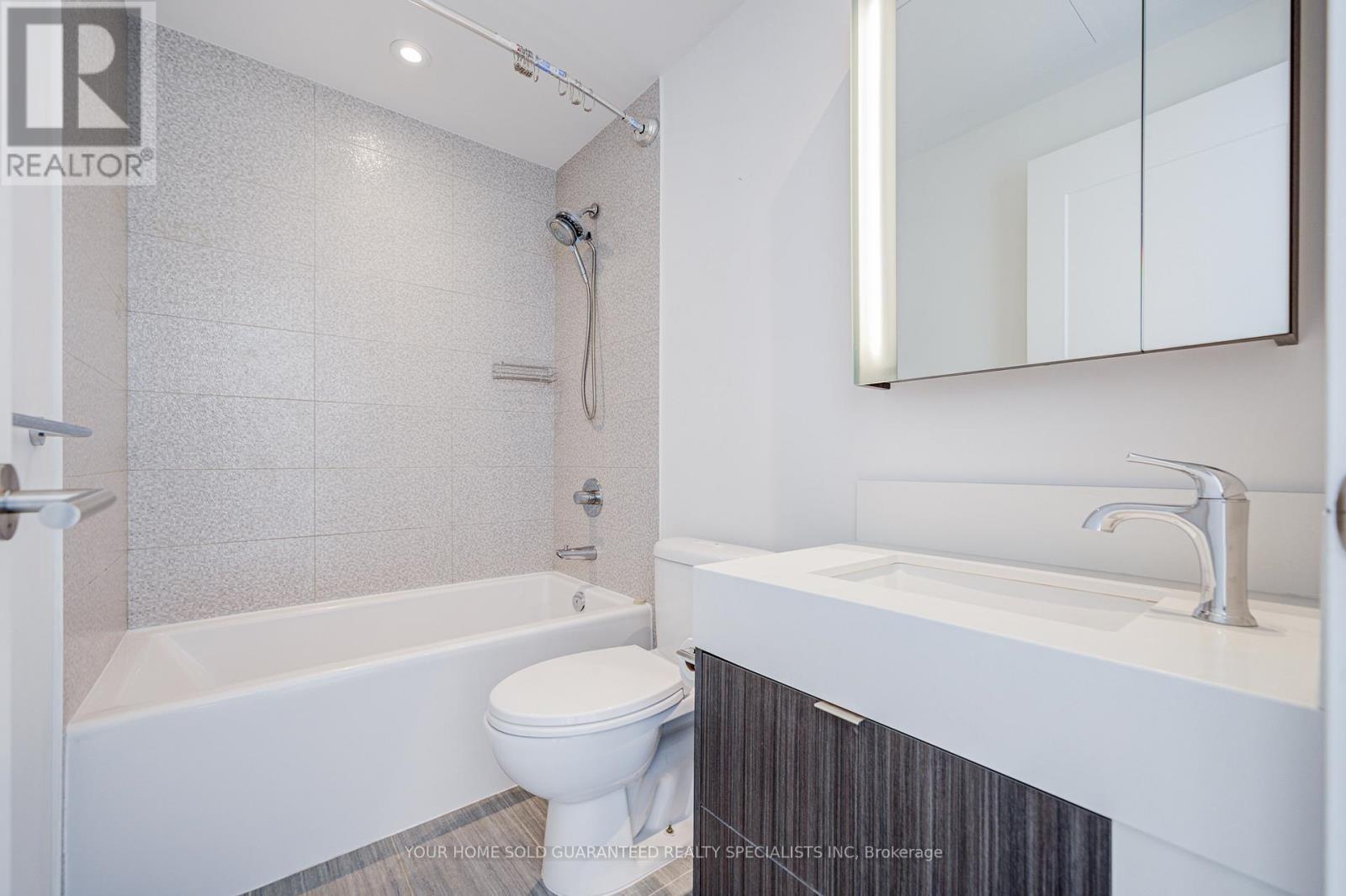 4705 - 10 York Street, Toronto, Ontario  M5J 2Z2 - Photo 19 - C12586726