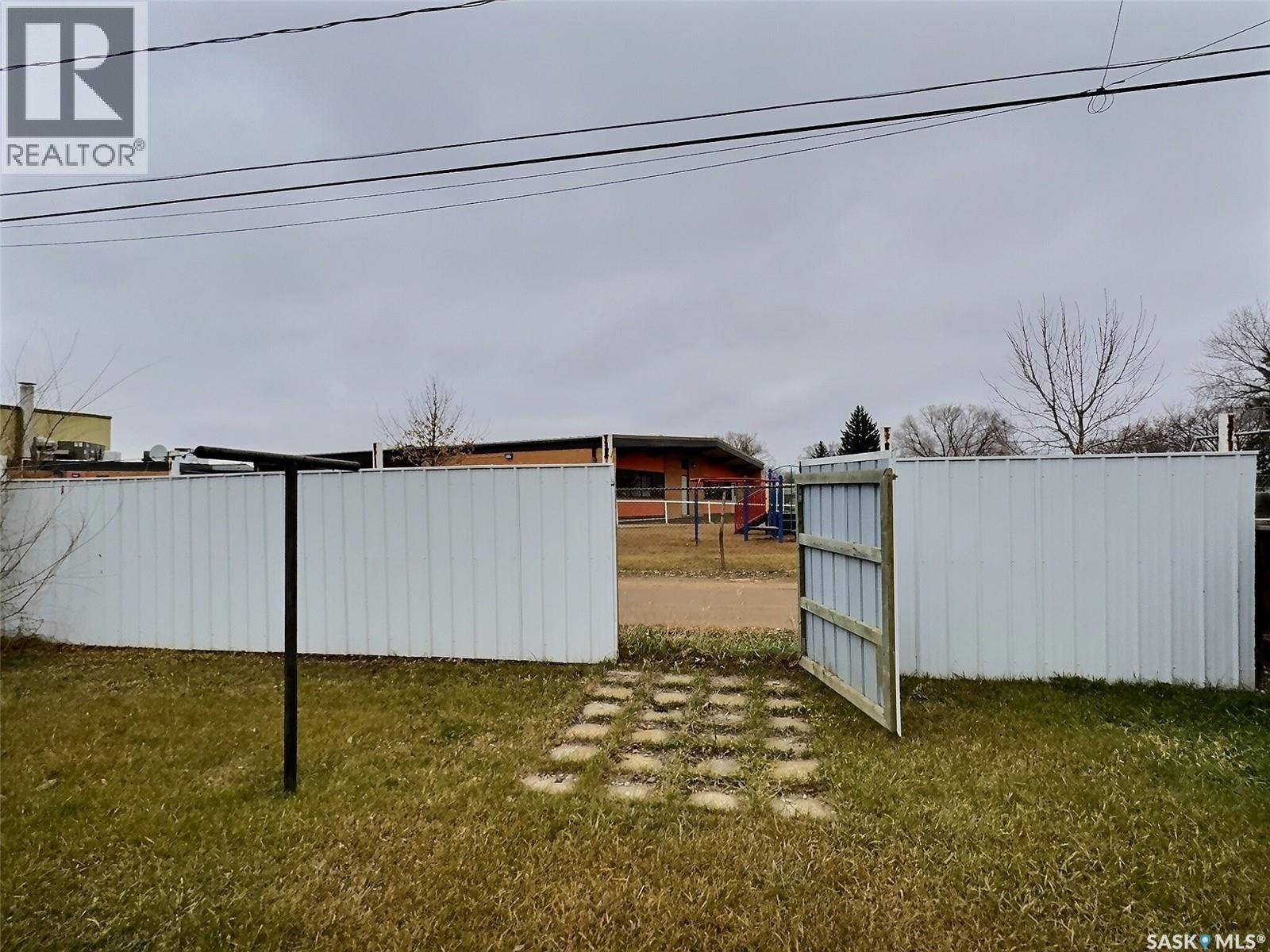 127 Mcdonald Road, Estevan, Saskatchewan  S4A 0B9 - Photo 34 - SK024914