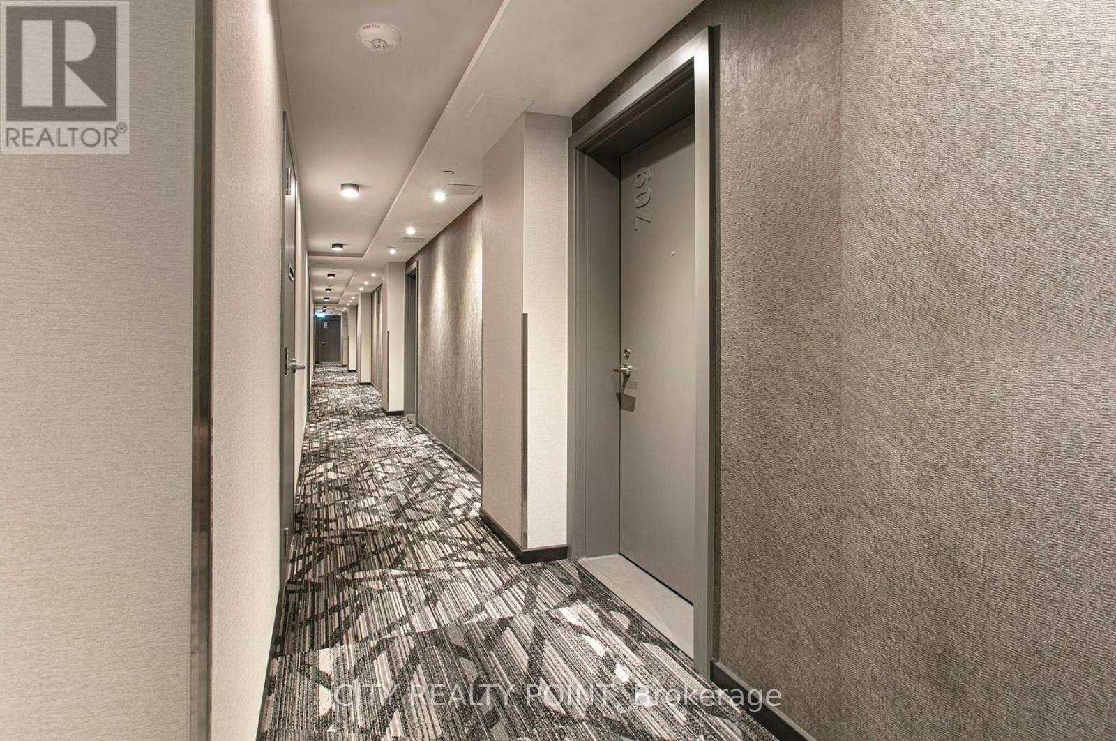 403 - 11 Walmer Road, Toronto, Ontario M5R 2W9 - Photo 6 - C12587214