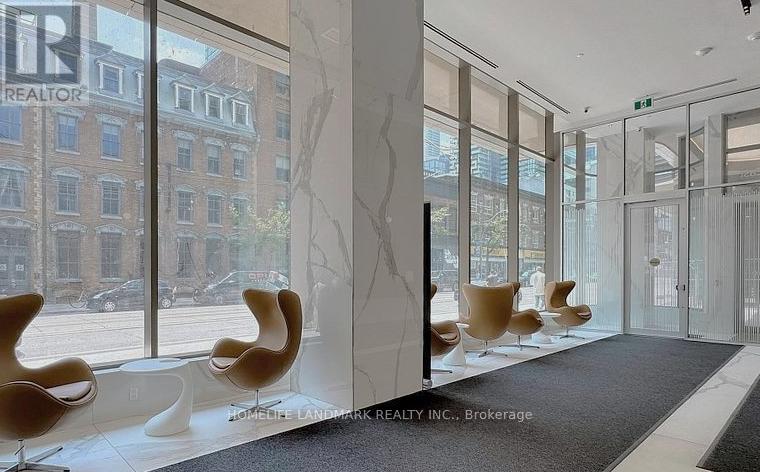2305 - 88 Queen Avenue E, Toronto, Ontario M5C 0B6 - Photo 2 - C12587228
