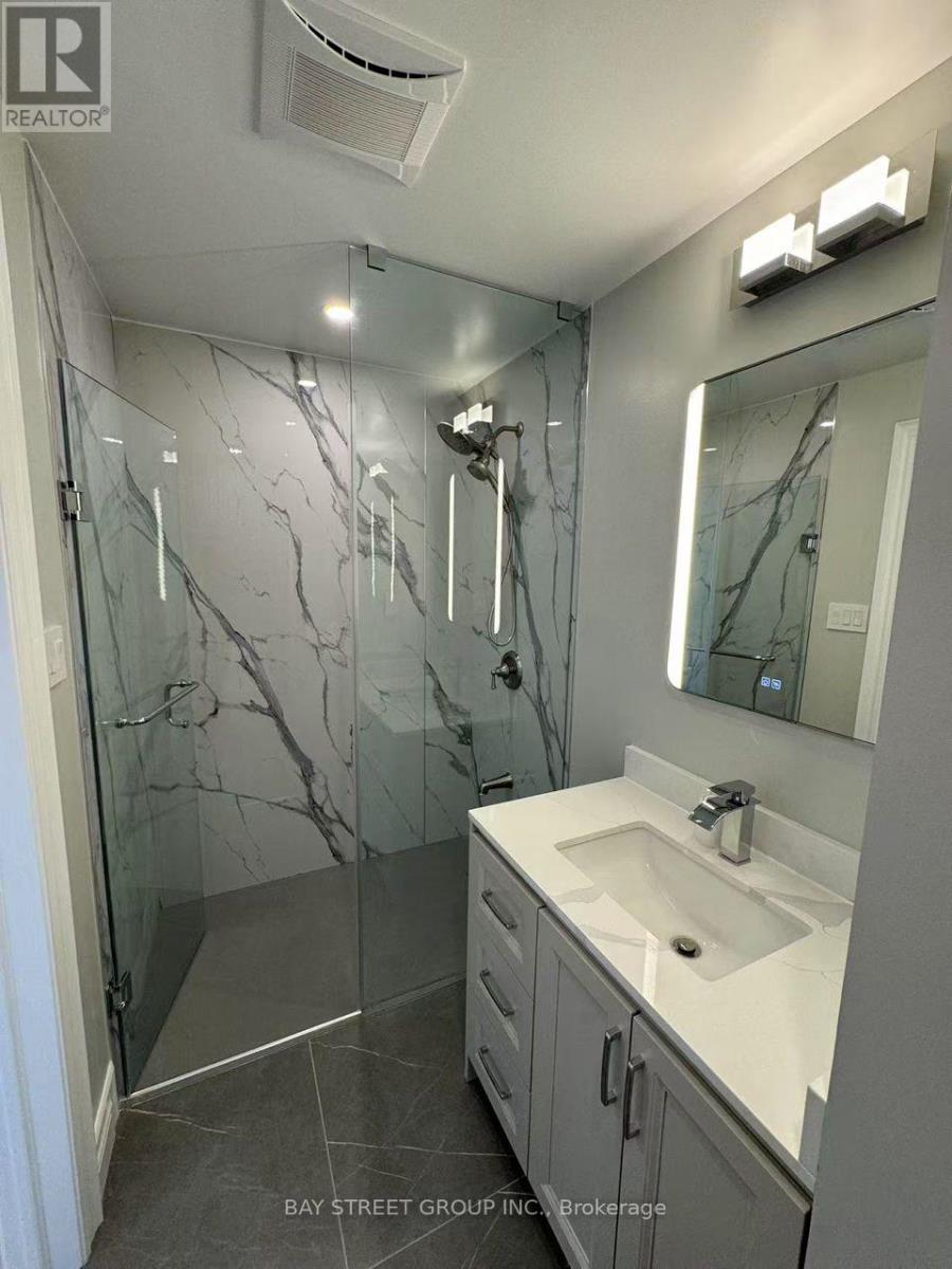 11 Redland Crescent W, Toronto, Ontario  M1M 1B4 - Photo 11 - E12587218