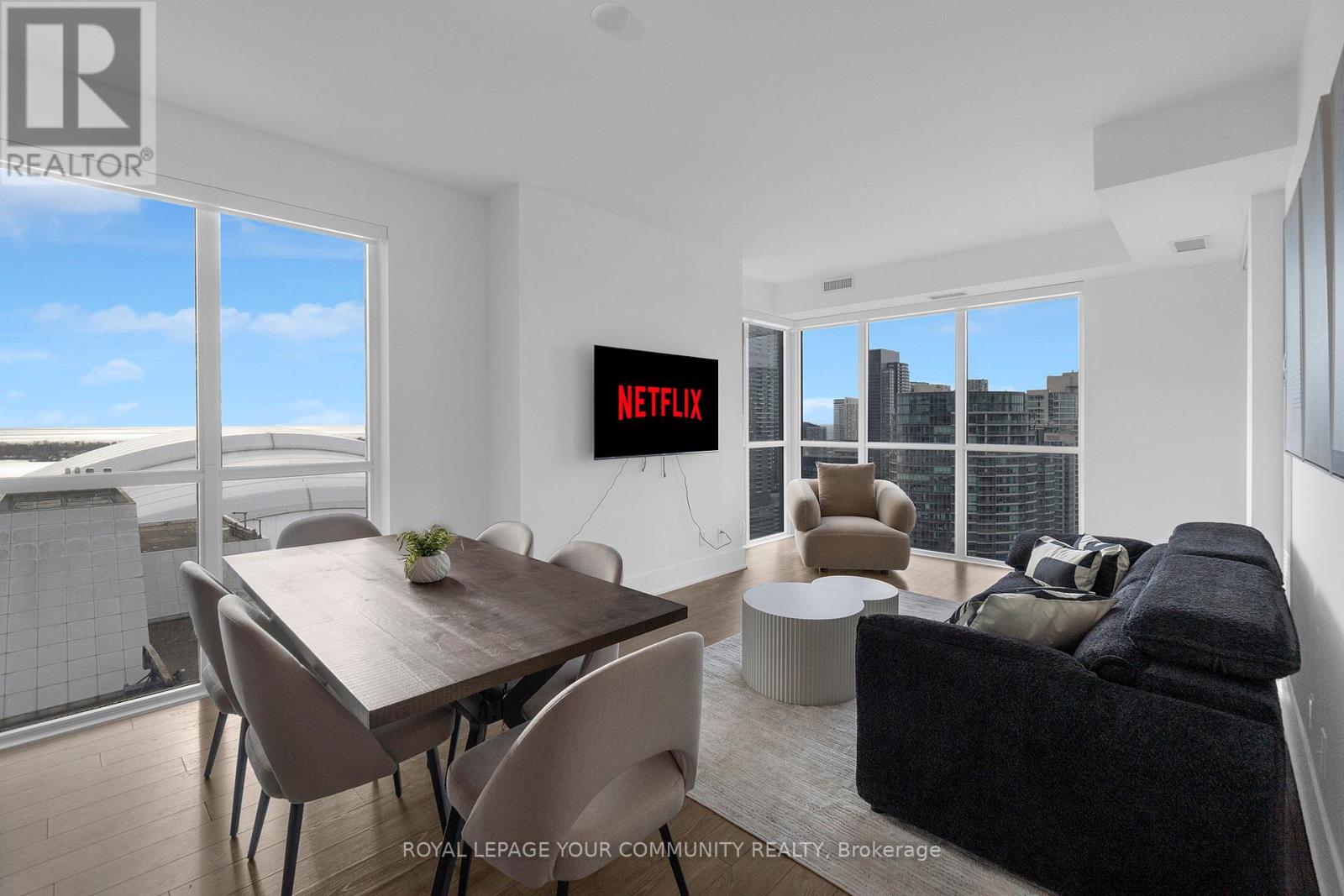 2912 - 300 Front Street, Toronto (Waterfront Communities), Ontario  M5V 0E9 - Photo 23 - C12574904