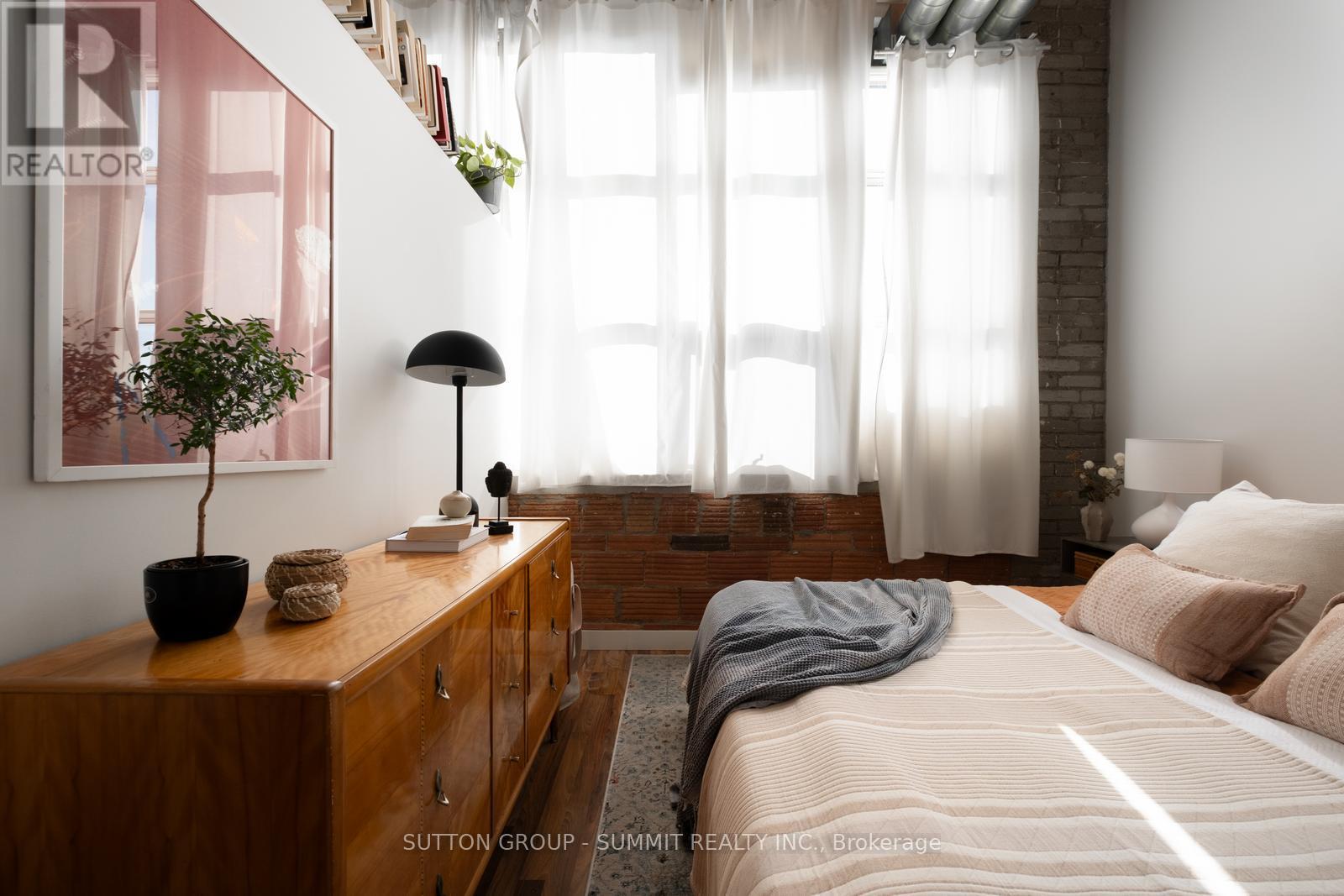 Ph5 - 2154 Dundas Street W, Toronto, Ontario M6R 1X3 - Photo 26 - W12587226