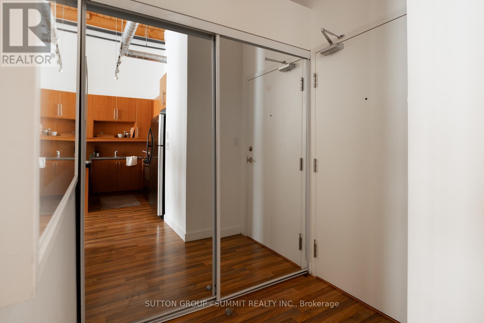 Ph5 - 2154 Dundas Street W, Toronto, Ontario M6R 1X3 - Photo 31 - W12587226