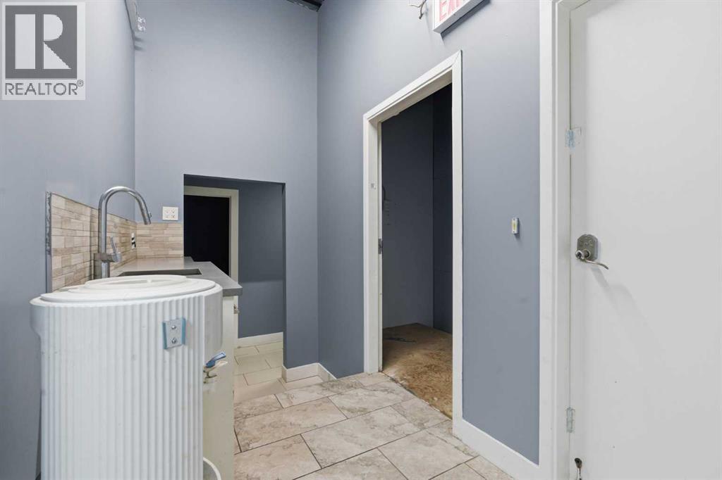 9, 4101 19 Street Ne, Calgary, Alberta  T2E 7C4 - Photo 36 - A2271986