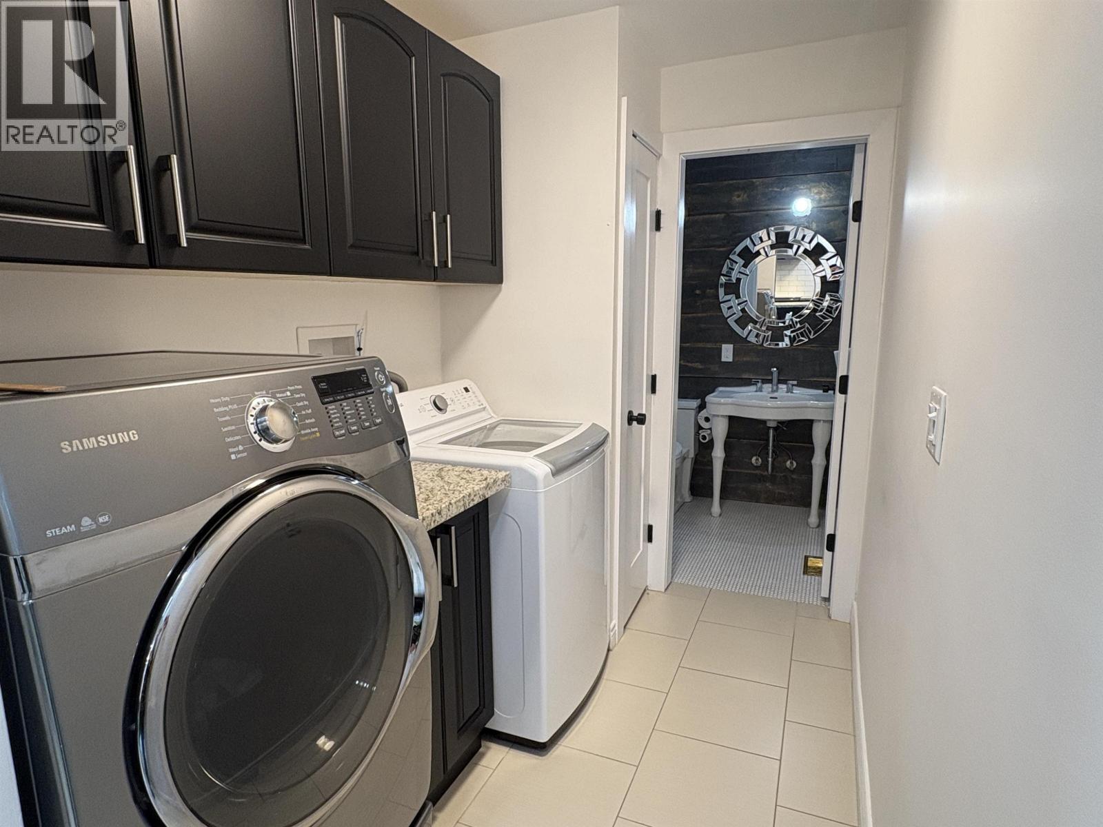 660 Gatensbury Street, Coquitlam, British Columbia V3J 5G8 - Photo 15 - R3070903