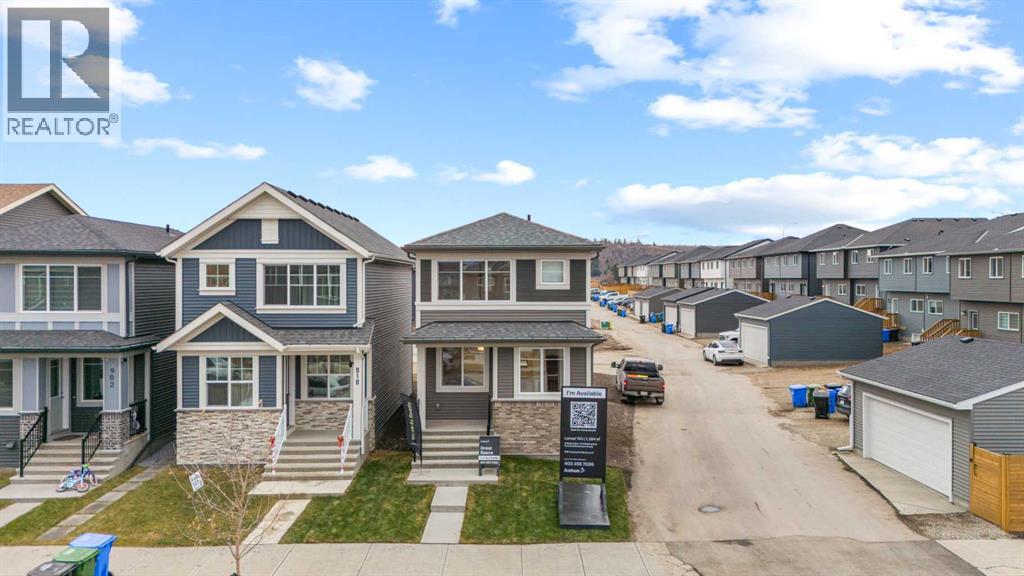 918 Creekside Boulevard Sw, Calgary, Alberta  T2X 5G8 - Photo 1 - A2268874
