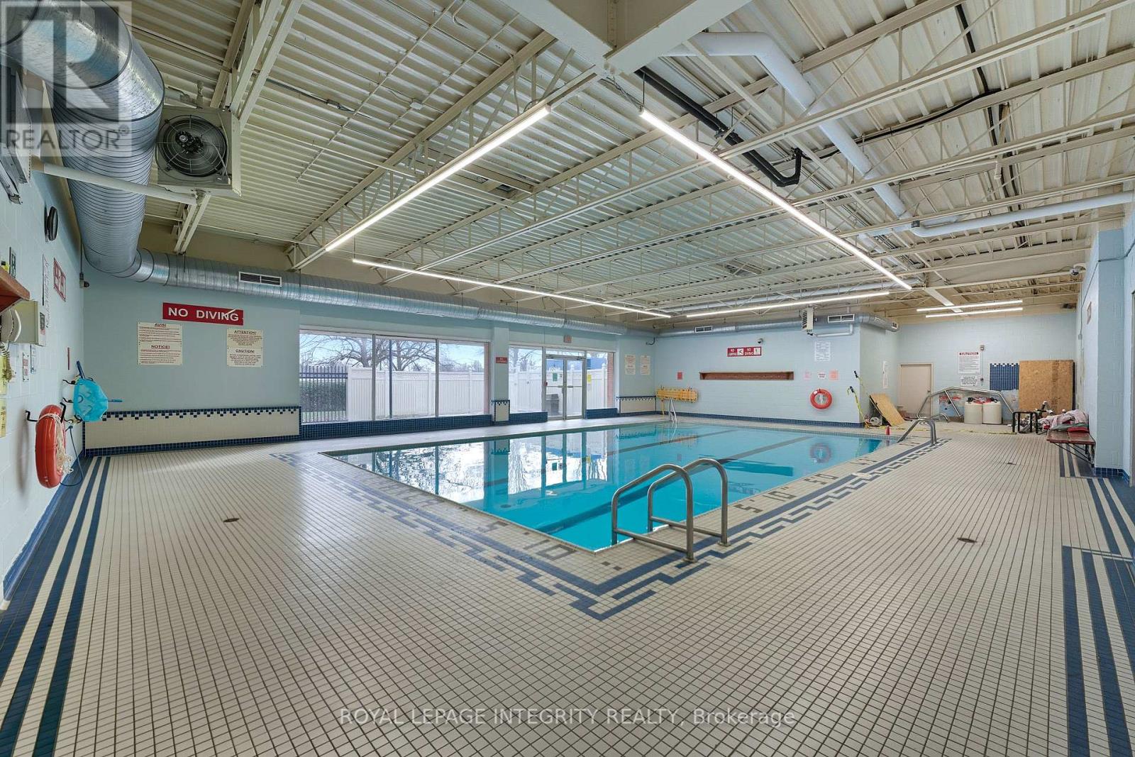 401 - 2000 Jasmine Crescent, Ottawa, Ontario K1J 8K4 - Photo 22 - X12587256