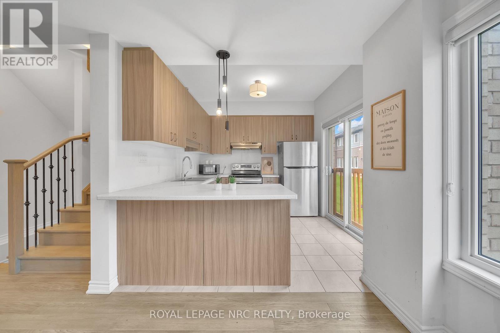 120 Renfrew Trail S, Welland, Ontario  L3C 0K2 - Photo 11 - X12587264