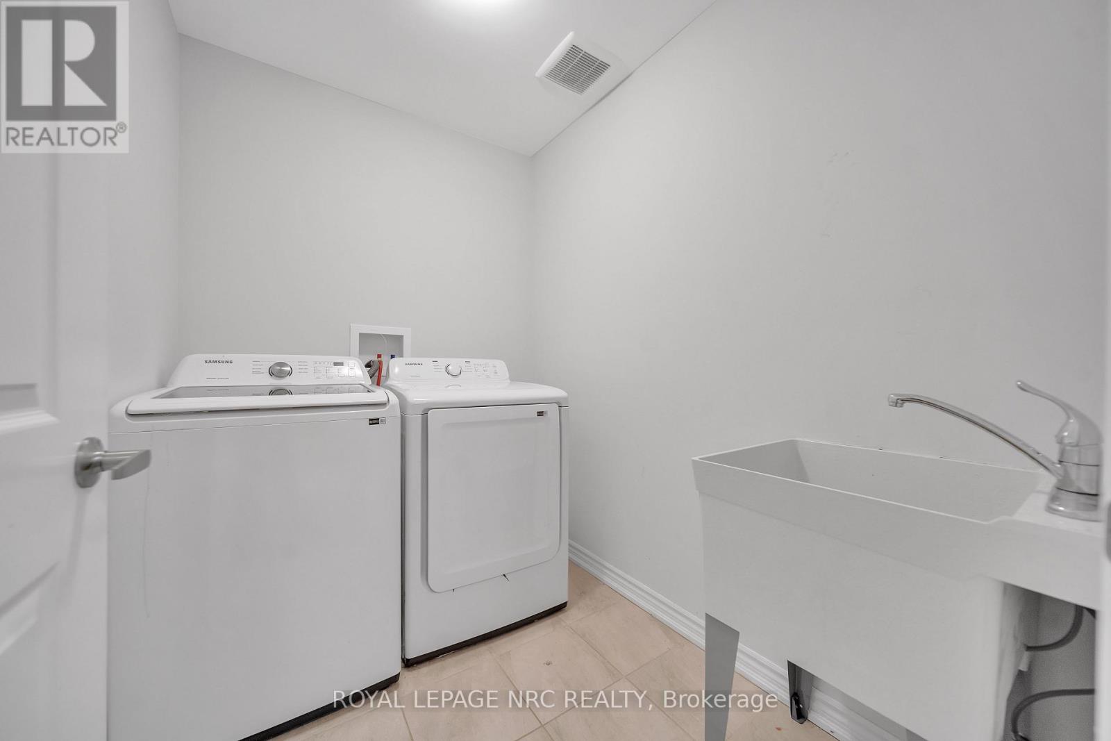 120 Renfrew Trail S, Welland, Ontario  L3C 0K2 - Photo 39 - X12587264