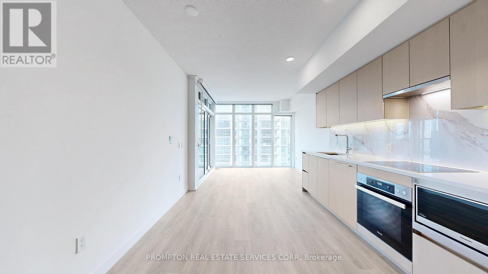 1012 - 1 Concord Cityplace Way, Toronto, Ontario M5V 0X3 - Photo 18 - C12587276