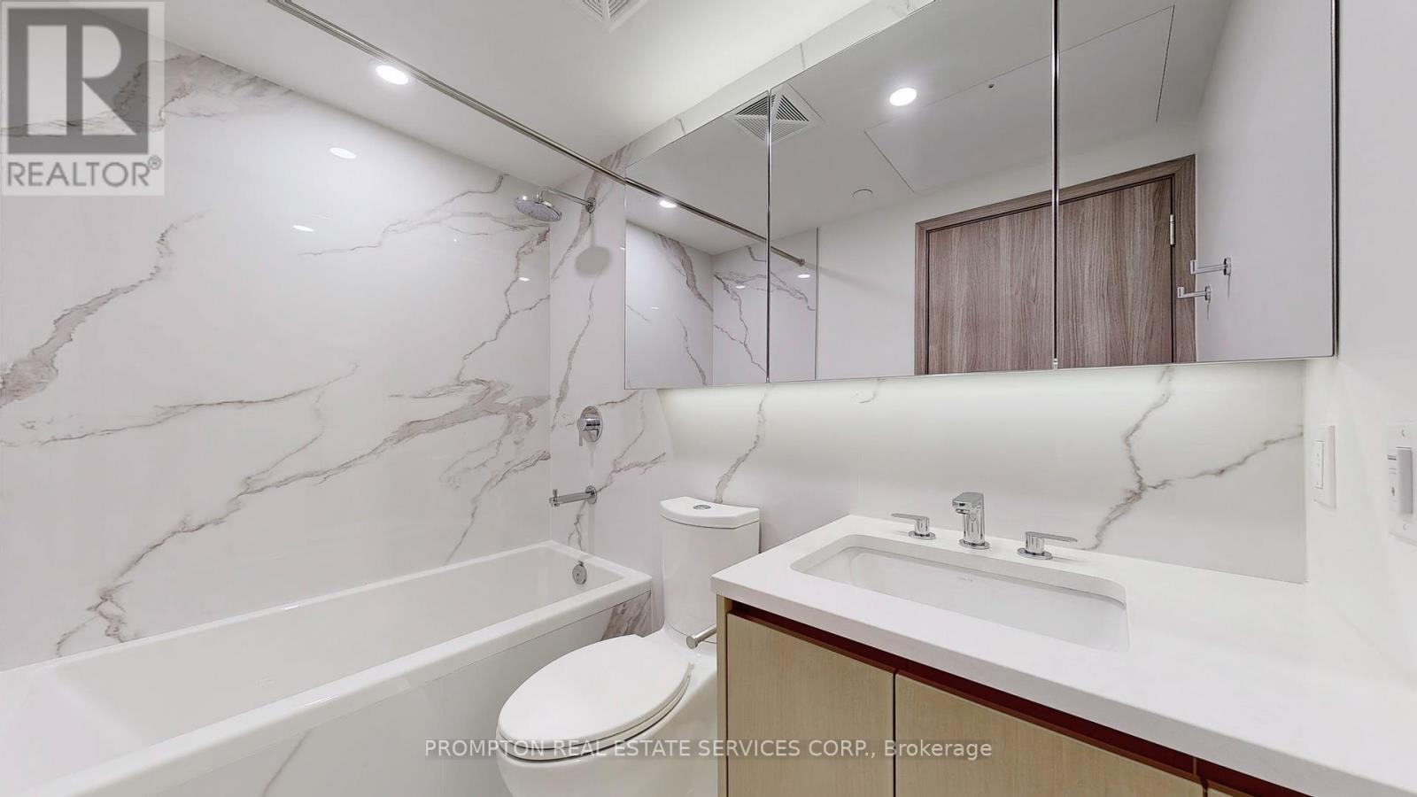 1012 - 1 Concord Cityplace Way, Toronto, Ontario M5V 0X3 - Photo 31 - C12587276