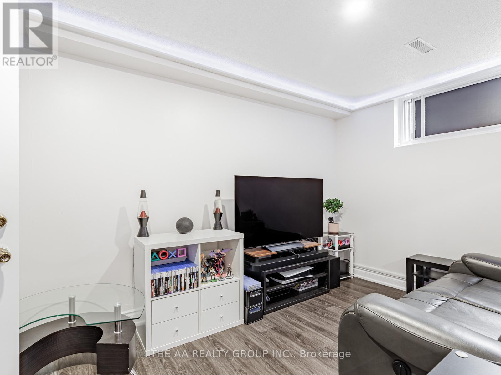 20 - 50 Bridletowne Circle, Toronto, Ontario M1W 2G8 - Photo 22 - E12587254