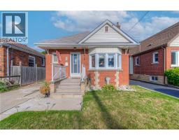 14 BARONS Avenue S, Hamilton, Ontario